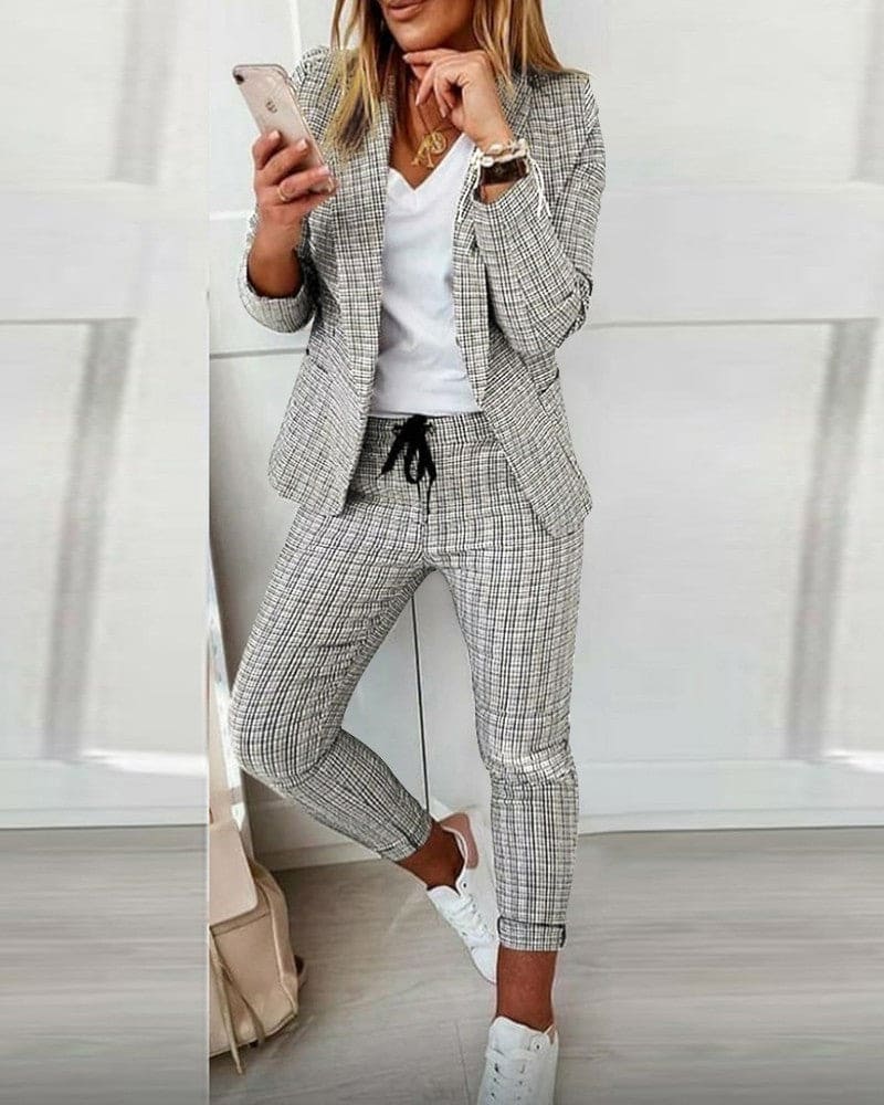 Checked Notch Lapel Blazer and Drawstring Slim Pant Casual Set