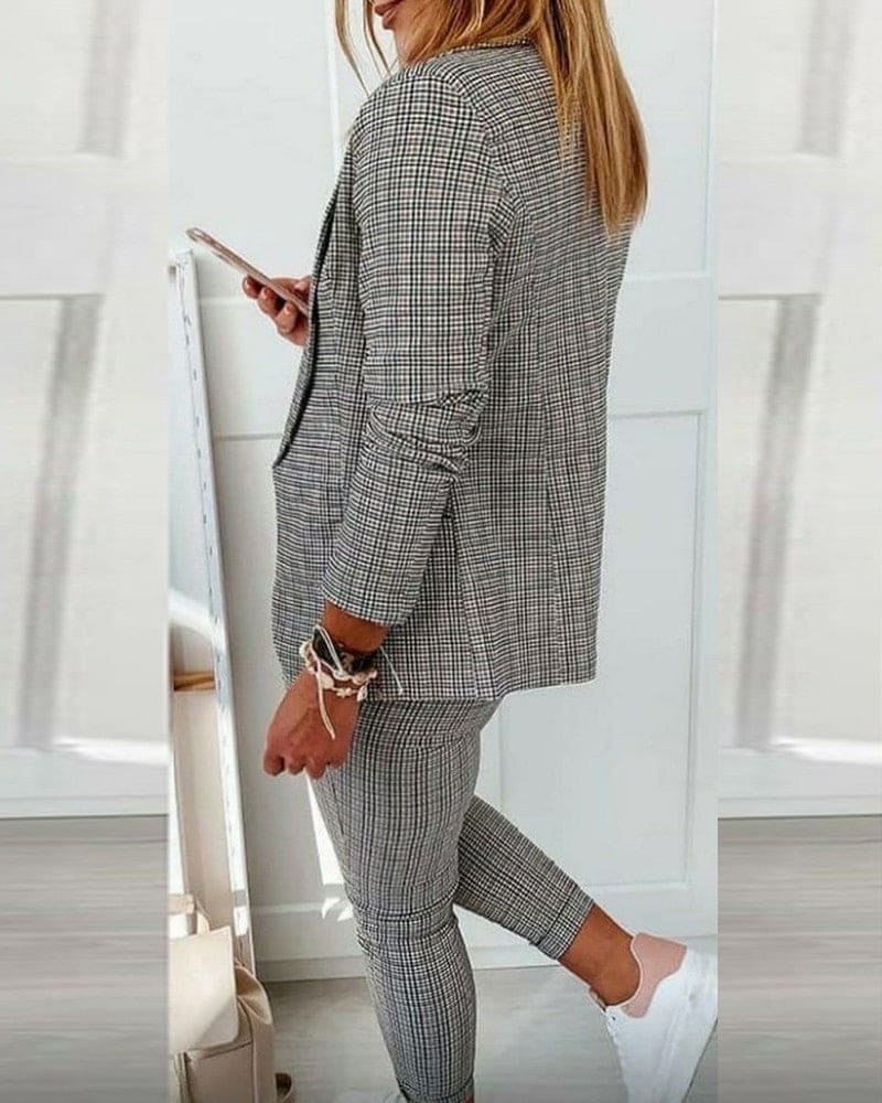 Checked Notch Lapel Blazer and Drawstring Slim Pant Casual Set