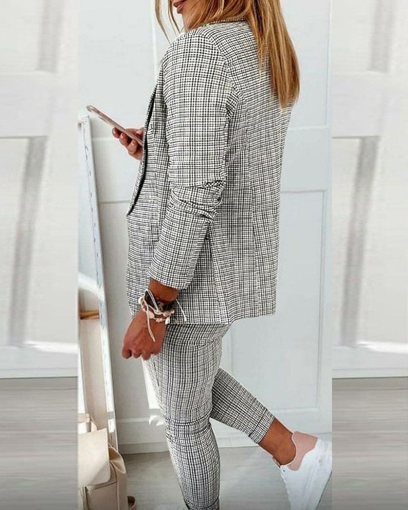 Checked Notch Lapel Blazer and Drawstring Slim Pant Casual Set