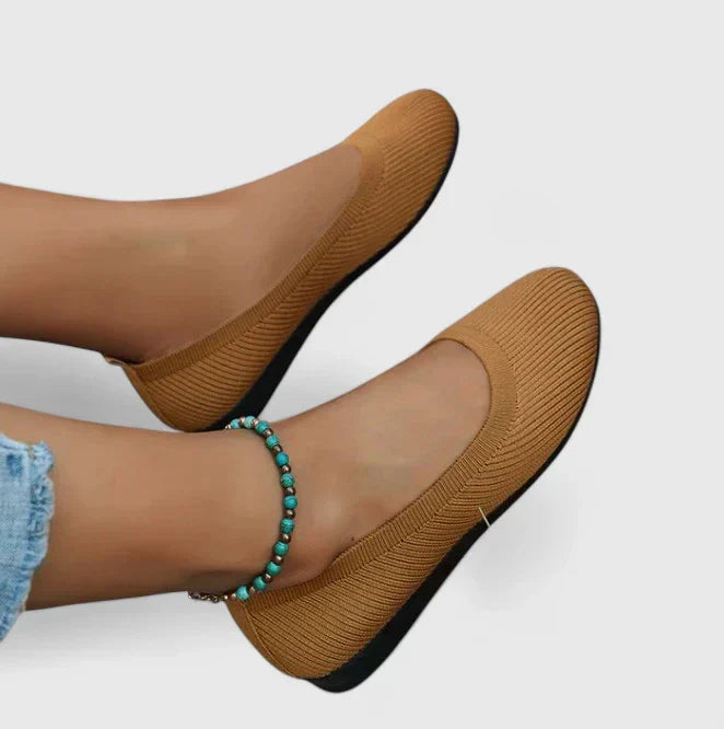 Ribbed Knit Round Toe Slip-On Ballet Flat