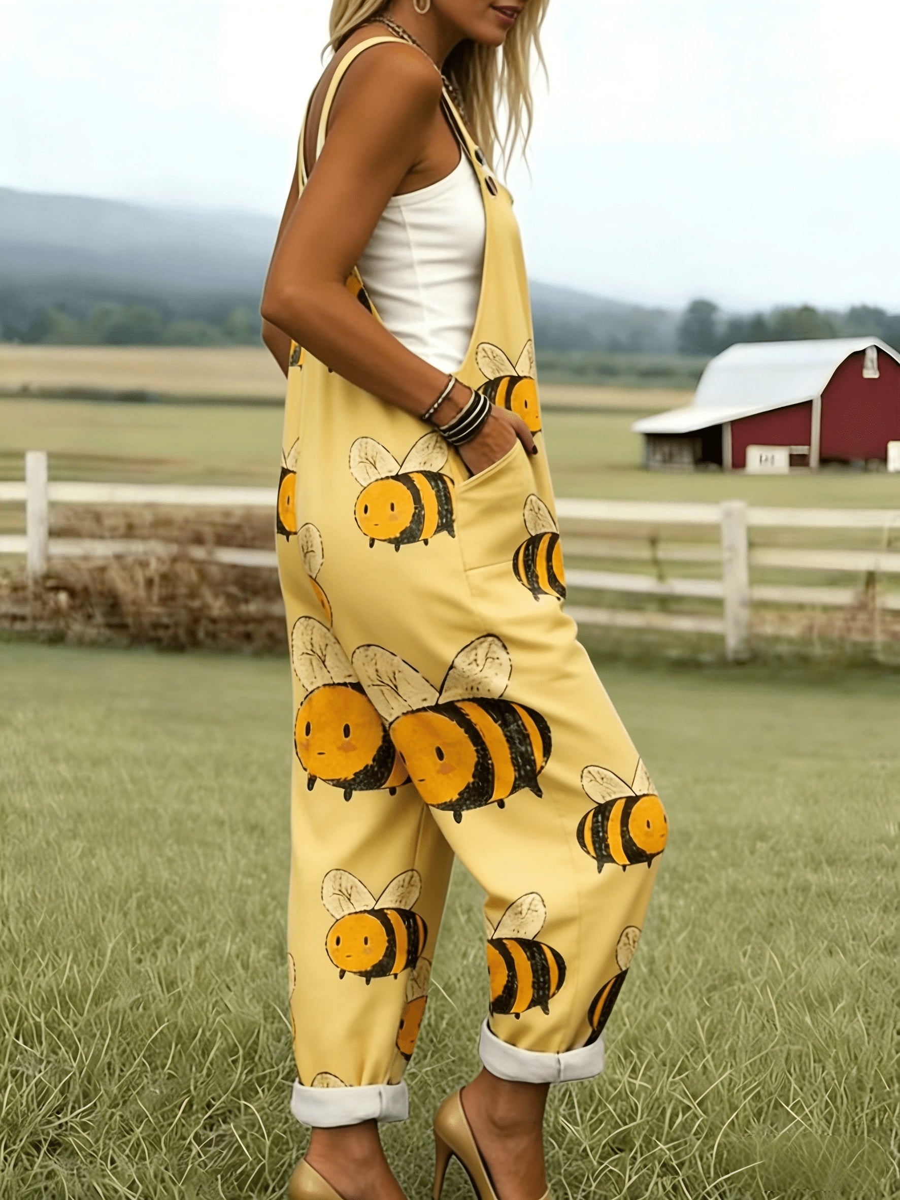 Oversized Bee Print Adjustable Strap Roll Cuff Casual Jumpsuit