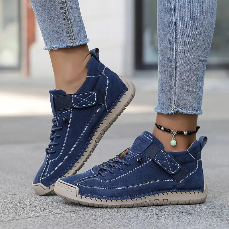 Hand Stitched Leather Lace-Up Casual Sneaker