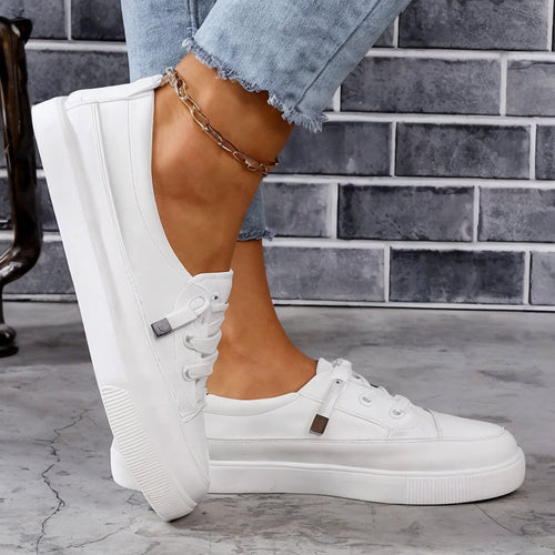Classic Lace-Up Leather Flatform Court Sneaker