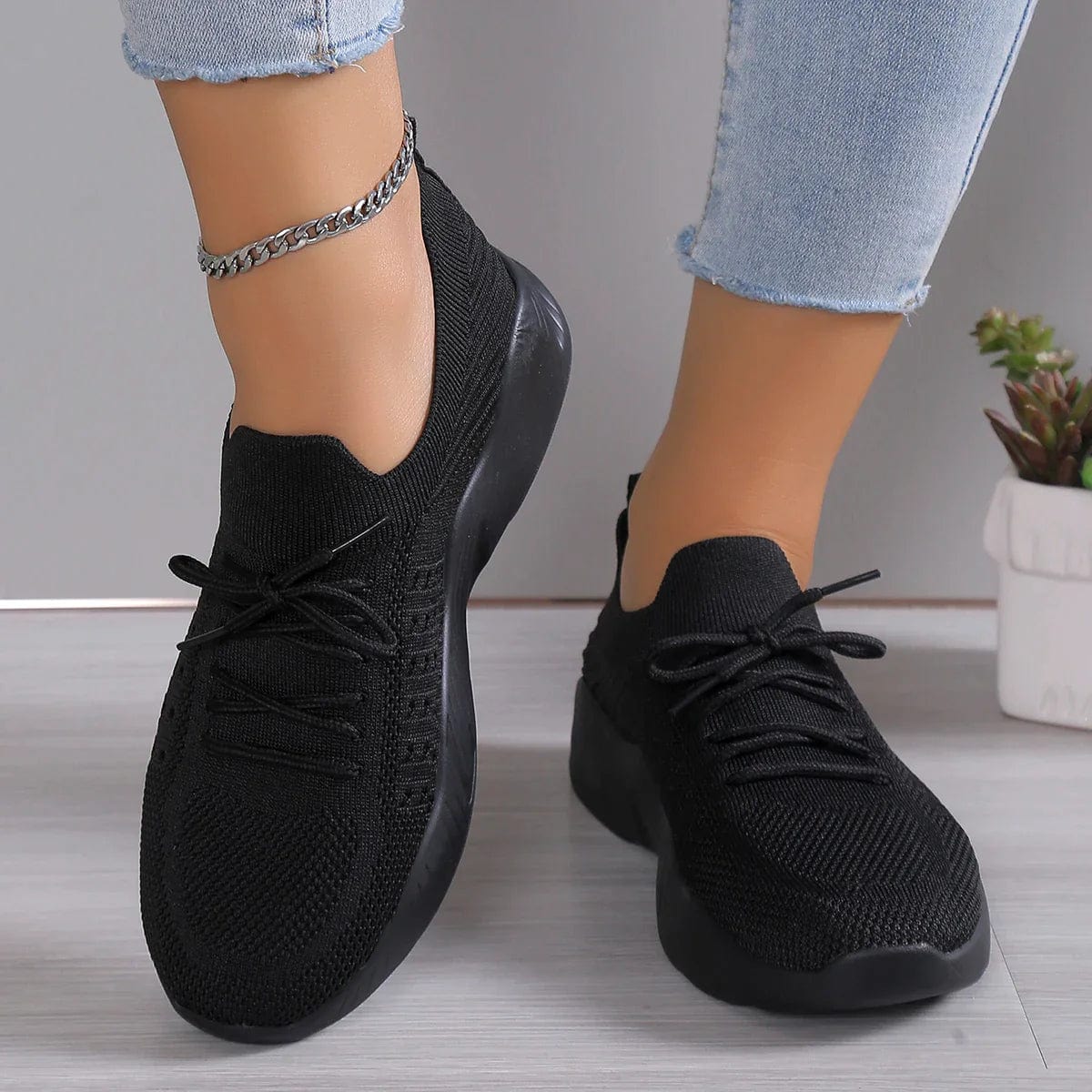 Lace Up Knit Mesh Breathable Casual Sneaker
