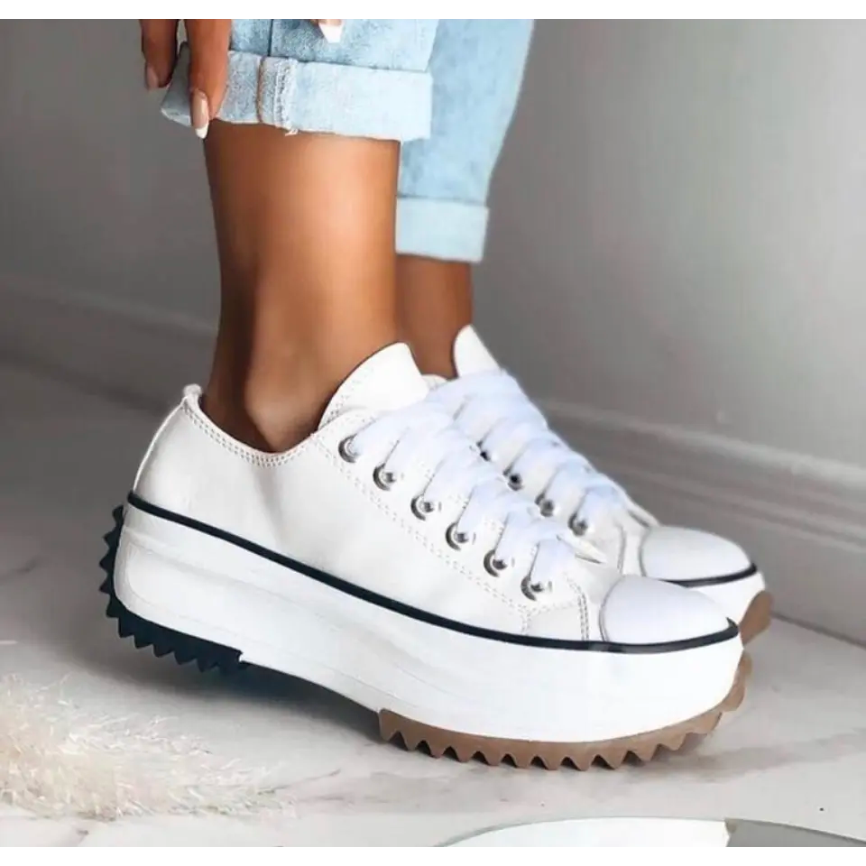 Contrast Stitch Lug Sole Platform Lace Up Casual Sneaker