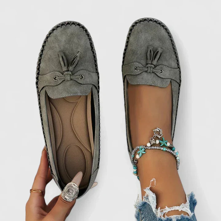 Suede Tassel Bow Whipstitch Trim Slip On Flat Loafer