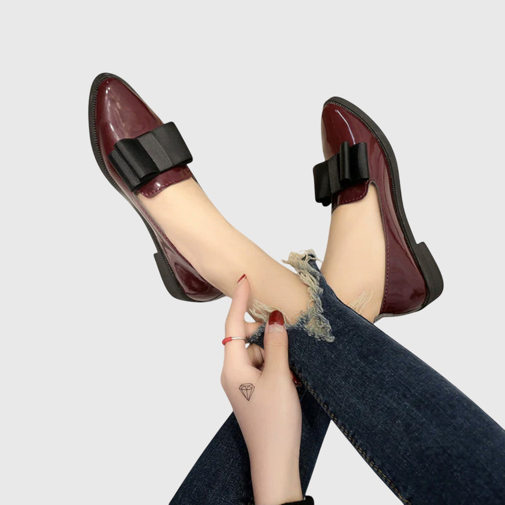 Patent Leather Contrast Bow Detail Pointed Toe Slip On Loafer