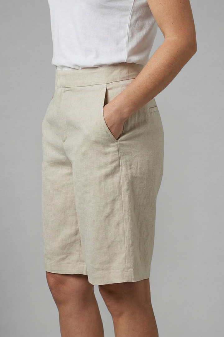 Tailored Flat Front Slash Pocket Knee Length Linen Short